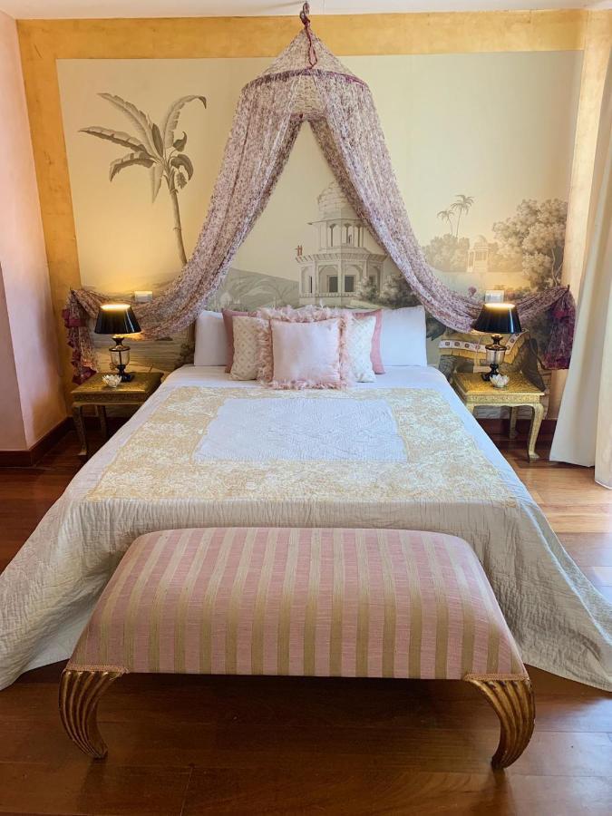 Hotel Boutique Valle De Oca Villanasur Rio De Oca Bagian luar foto