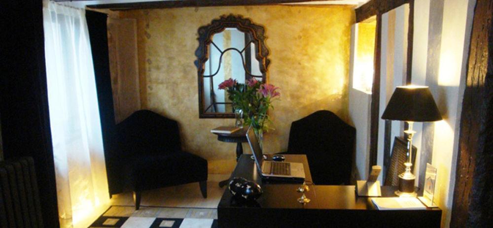 Hotel Boutique Valle De Oca Villanasur Rio De Oca Bagian luar foto