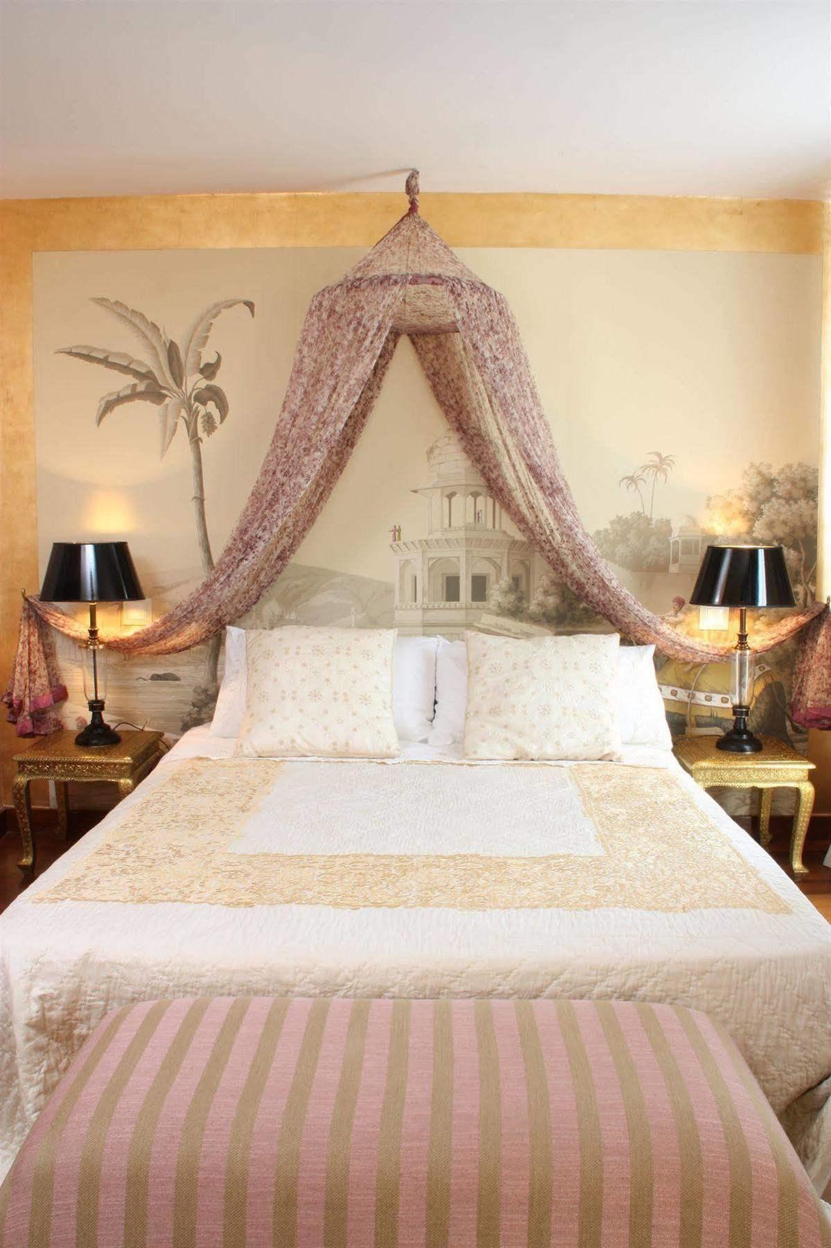Hotel Boutique Valle De Oca Villanasur Rio De Oca Bagian luar foto