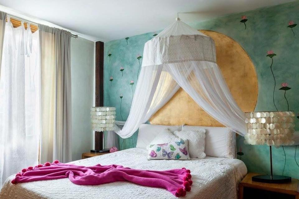 Hotel Boutique Valle De Oca Villanasur Rio De Oca Bagian luar foto